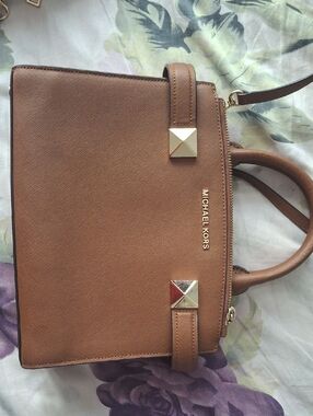 Michael Kors Tan Saffiano Leather Satchel with Gold Hardware, Great Condition.